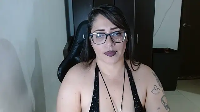 natashasmithe webcam