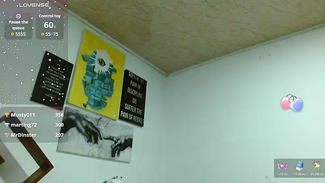 ZoeBakers_ webcam