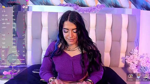 IsaDiiaz live cam on StripChat