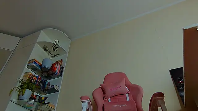 Jules_Queen webcam