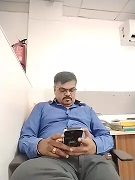 Desi_Lodo_Gujju_Boy webcam