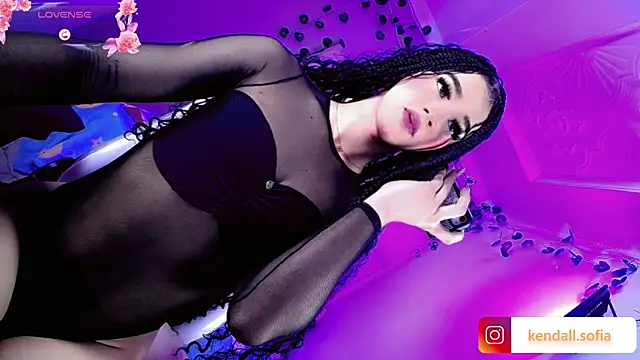Sophiaa_doll_ webcam