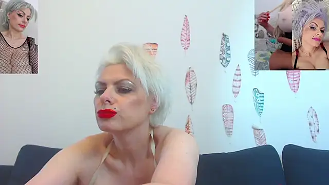 Golden__Girl__WOW__ webcam