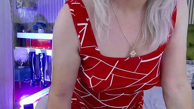 LadyTouch webcam