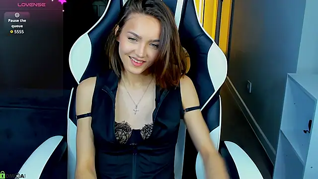 Leslie_Scott webcam