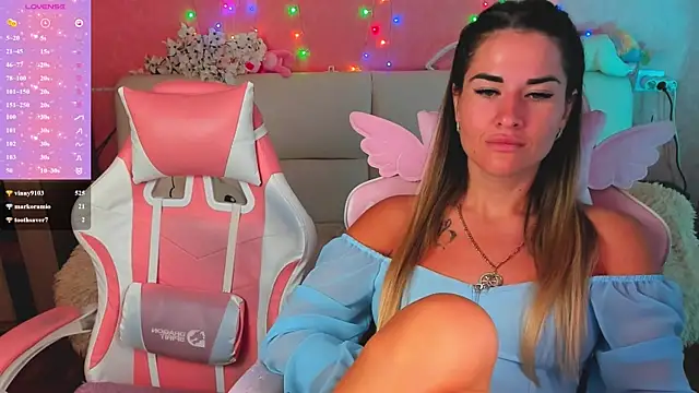 hotty_girls_here webcam
