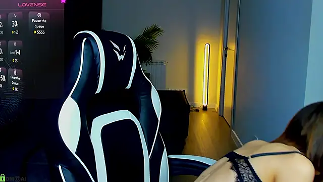 Leslie_Scott webcam