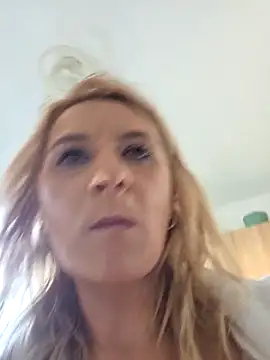 KaylinJan webcam