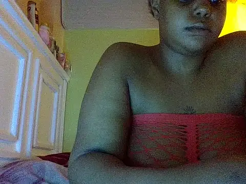 sexychubby22 webcam