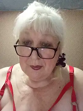 Alexia64231 live cam on StripChat
