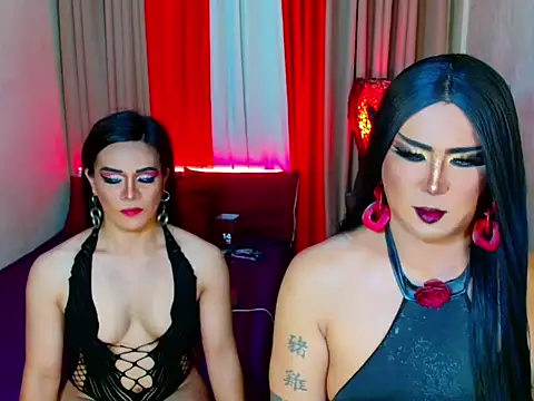 Wildest_Slave_Huntress webcam