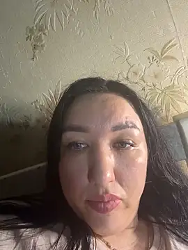 Naughtbaby_2025 webcam