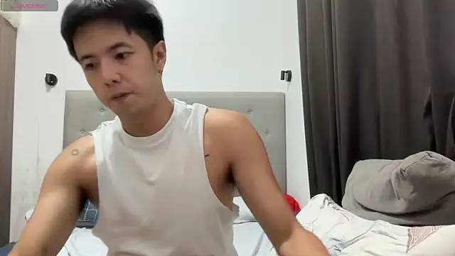 Addictiveboi webcam