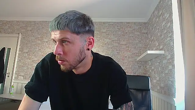 JonahShaw webcam