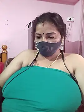 tamil_lathikaaa webcam