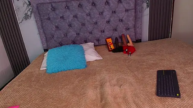 Zoe_Blake1 webcam