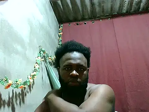 2ocmaxi live cam