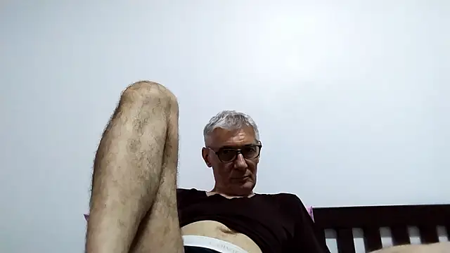 BIGUNCUTHARDCOCK