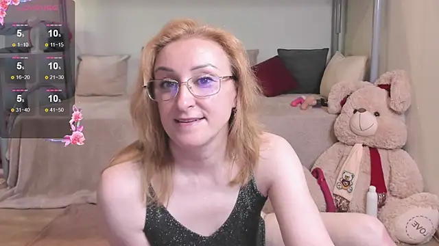 MadissonKiss webcam