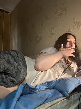 Naughtbaby_2025 webcam