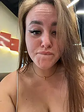 KiraSunshine webcam