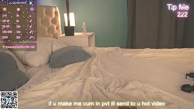 Naomi_B1ack webcam