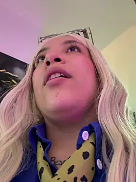 NyxAndria_1 webcam