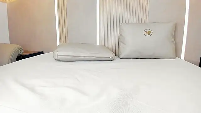 niky_hamilton webcam