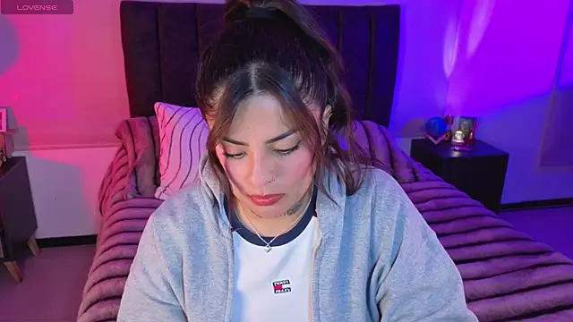 Catalinaa_martinez webcam
