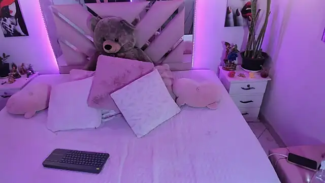 Karly_moon webcam