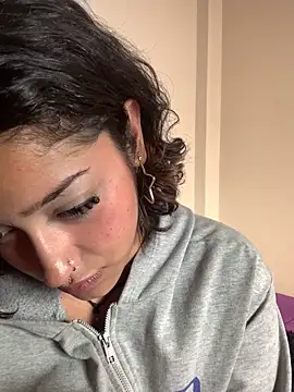 LilithMonette live cam on StripChat
