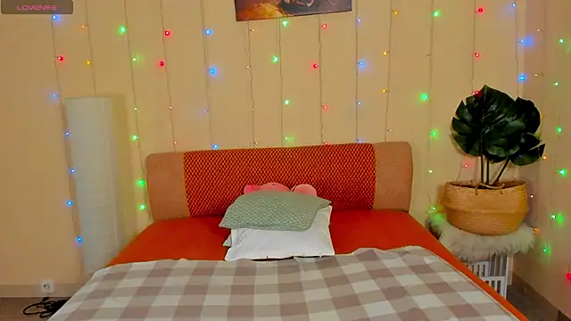 Blossom_Soniya webcam