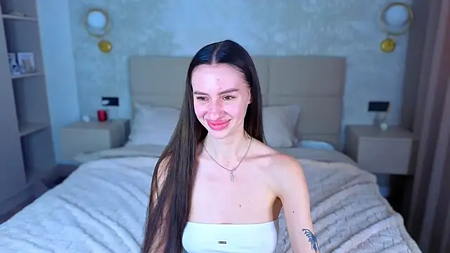 Snow_WhiteeeX live cam on StripChat