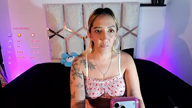 Amanda_klaire webcam