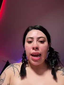 Draculona-666 webcam