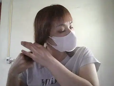 Angela-Eira webcam