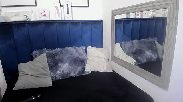 Alaia_Carter webcam