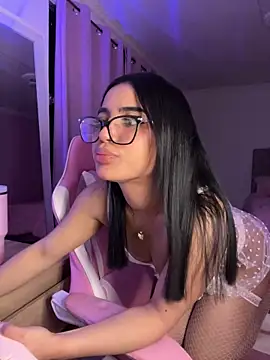 Emily-14 webcam