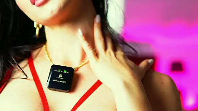 MiaGoldX webcam