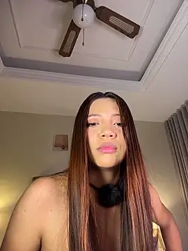 Pushaina__1 webcam