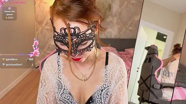 Margo_Kelly webcam
