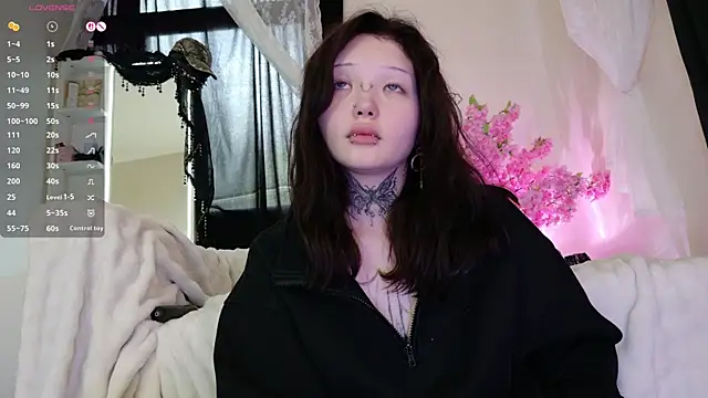 Lein_Bone live cam