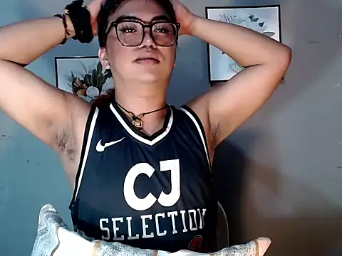 Asianblk_barbiedoll webcam