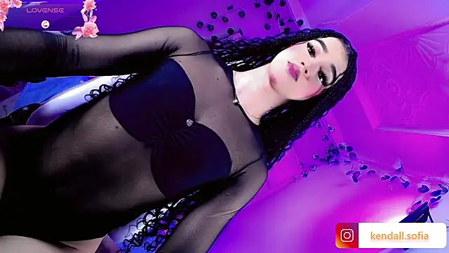Sophiaa_doll_ webcam