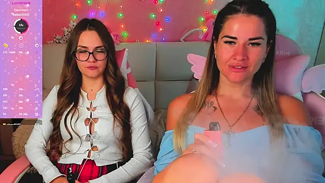 hotty_girls_here webcam