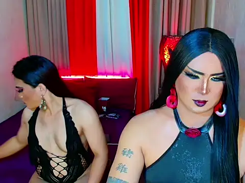 Wildest_Slave_Huntress webcam