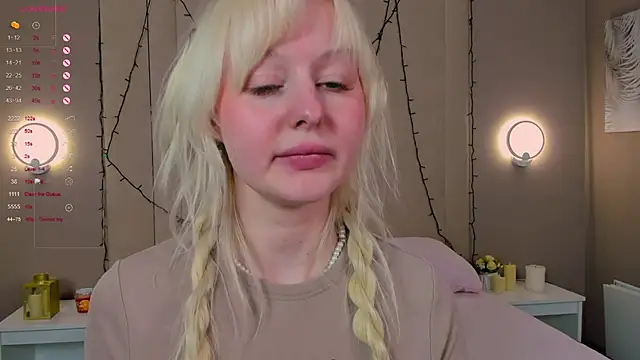 AdeleSilvy webcam