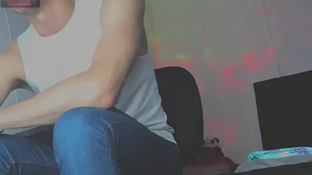 camilo_model live cam on StripChat