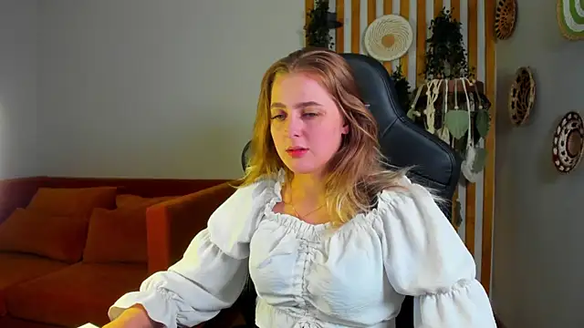 EllaBells live cam on StripChat