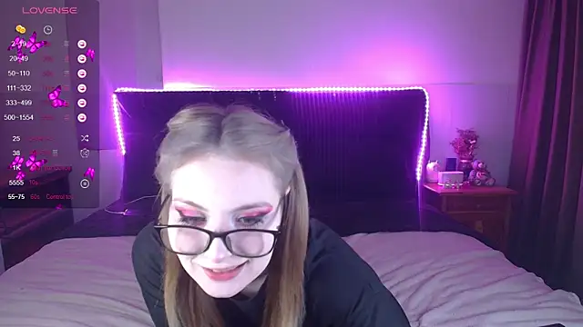 ammyska live cam on StripChat